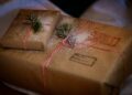 17-year-old CEO plays Santa this year giving back to his customers this holiday season in multiple ways. The US Journal 17-year-old CEO plays Santa this year giving back to his customers this holiday season in multiple ways.